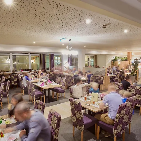 Grafenberg By Alpeffect 4* Wagrain