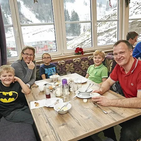 度假村 Grafenberg By Alpeffect 4*